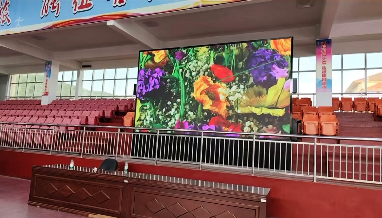 海佳彩亮学校LED显示应用案例2.png